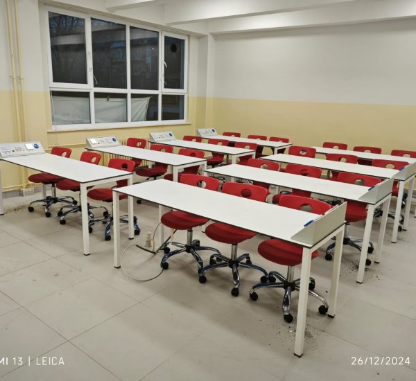 VEFA LİSESİ